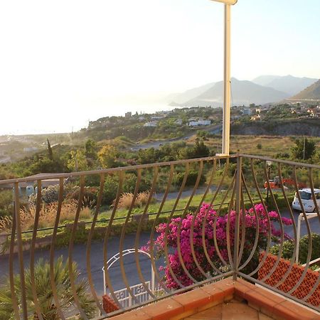 Elegante Casa Vistamare Villaggio del Bridge San Nicola Arcella Esterno foto