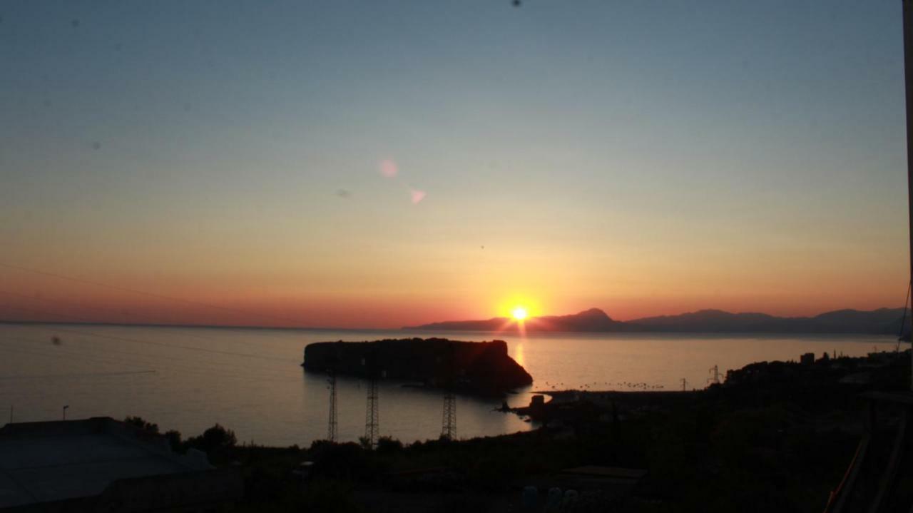Elegante Casa Vistamare Villaggio del Bridge San Nicola Arcella Esterno foto